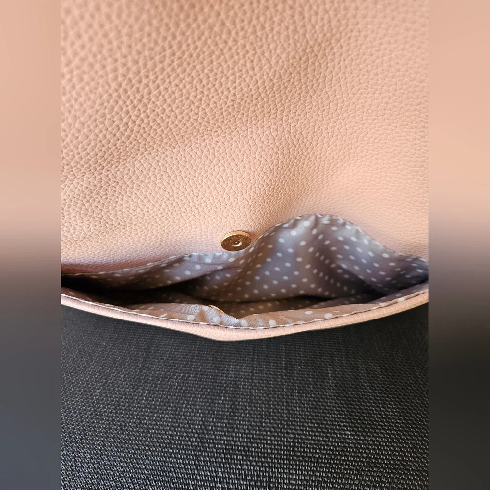 Isabelle Los Angeles Pink Leather Clutch Crossbody Bag - Picture 8 of 8